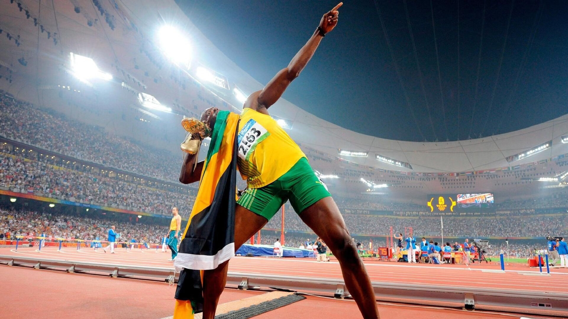 里奇·麦考：面对压力从不退缩的领袖，麦奇里湖